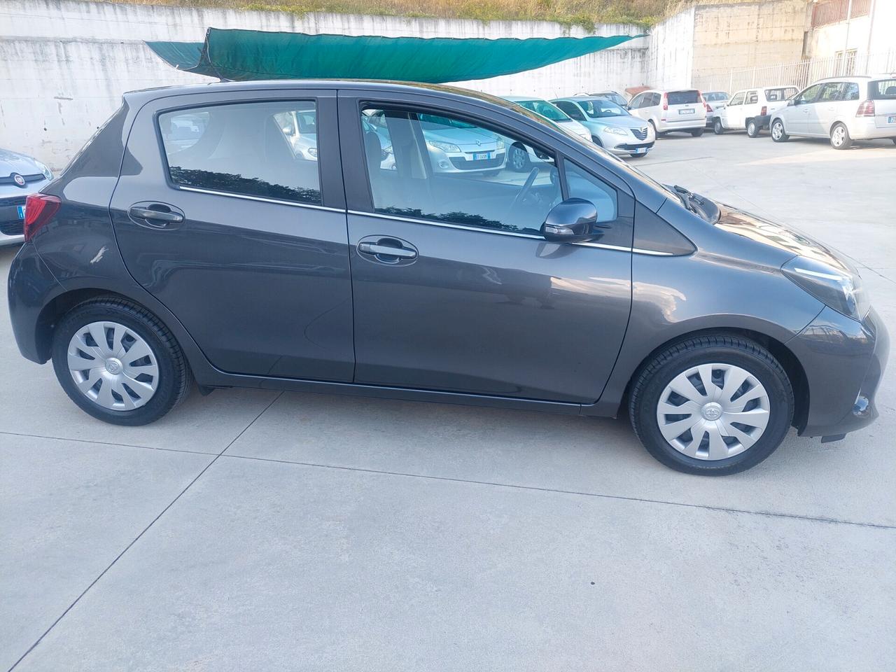 Toyota Yaris 1.0 5 porte SOLI86.000KM NUOVISSIMA