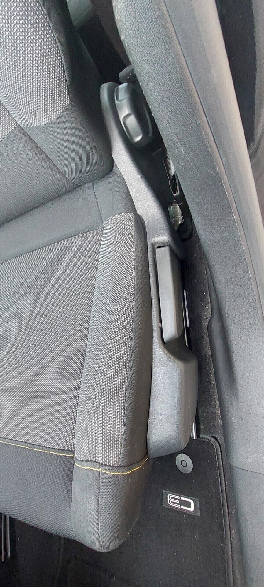 C3 MOD.SHINE 1,2 BENZINA/GPL DI SERIE CASA MADRE NAVIGATORE TELEFONO SENSORI STRAFULL OPTIONAL