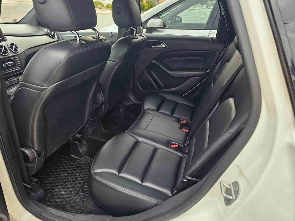 MERCEDES B180 CDI 109CV PREMIUM MOTORE RUMOROSO
