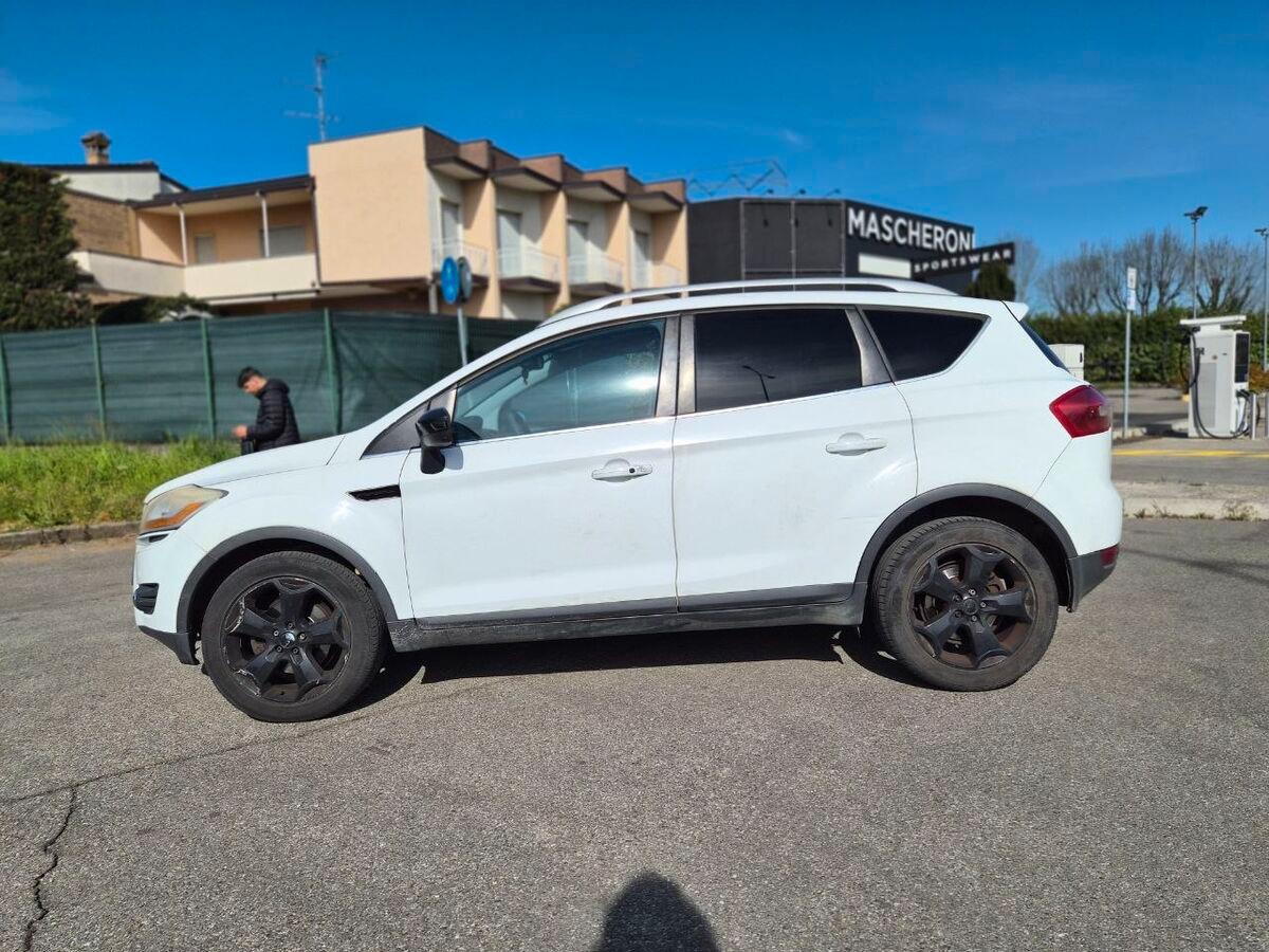 Ford Kuga 2.0 tdci Titanium 4wd 136cv dpf
