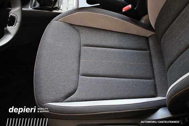 SKODA Kamiq 1.0 TSI DSG Black Dots -Neop