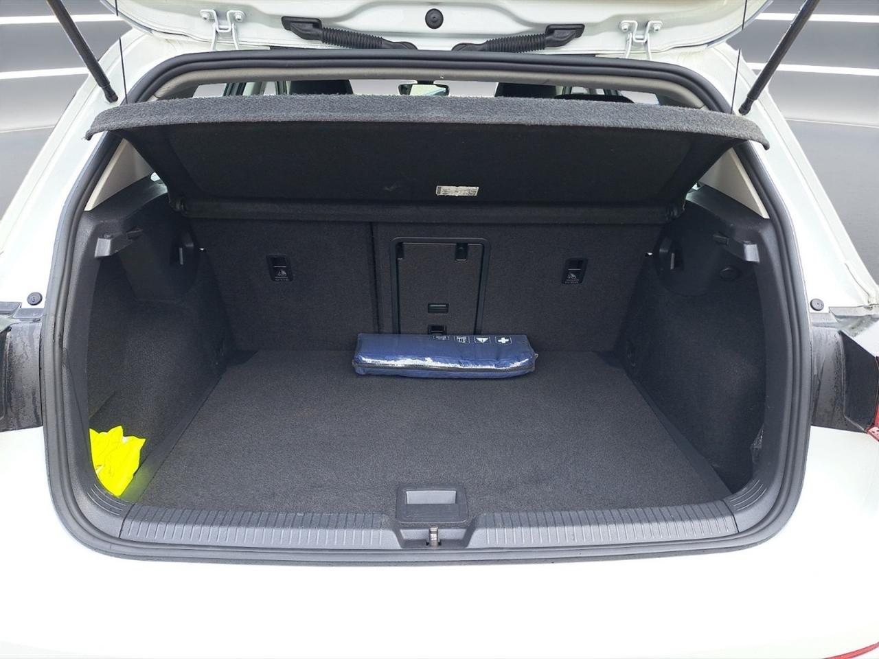 Volkswagen Golf 2.0 tdi life 115cv