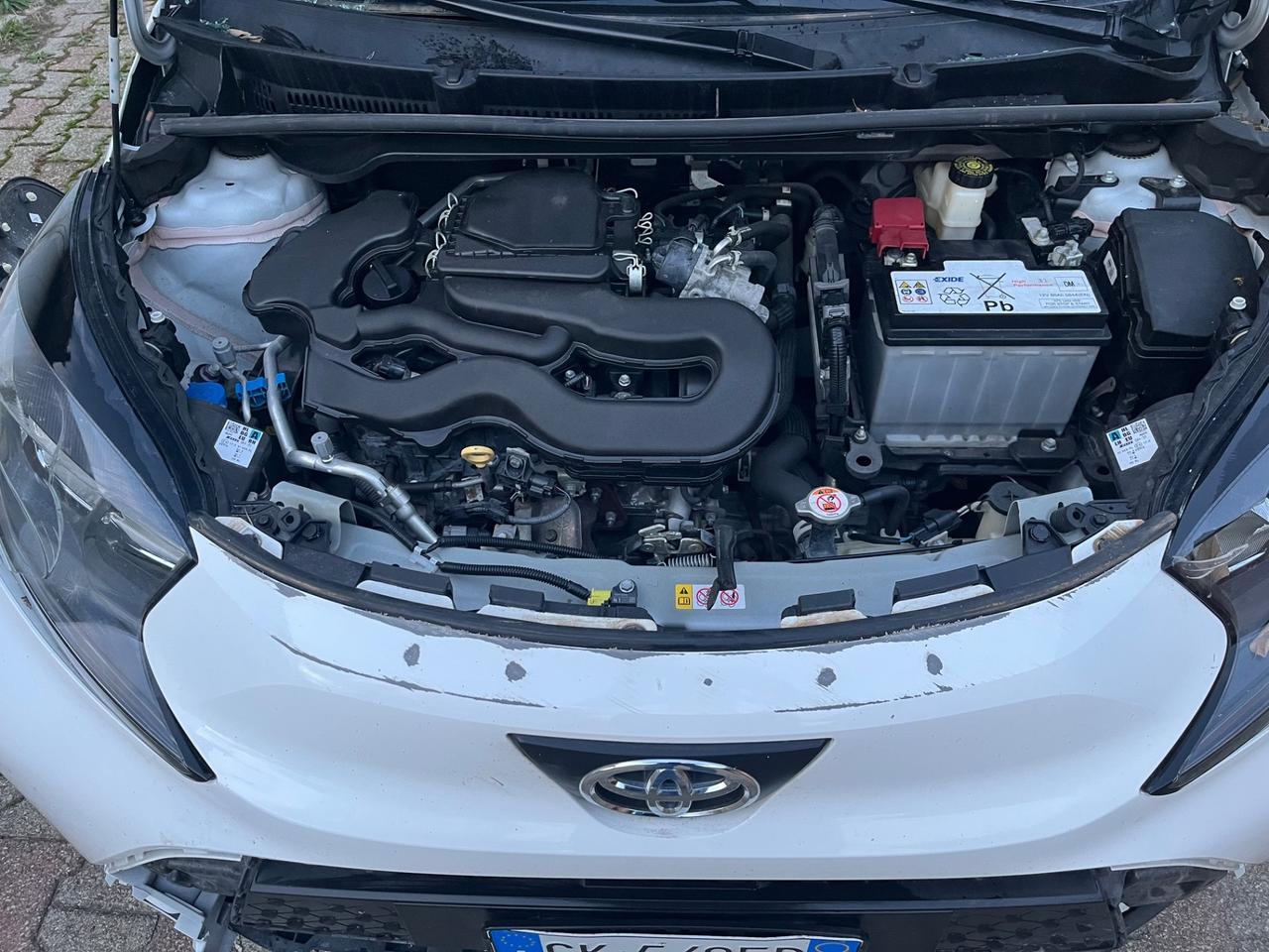 Toyota Aygo X 1.0 2022 40MILA KM INCIDENTATA