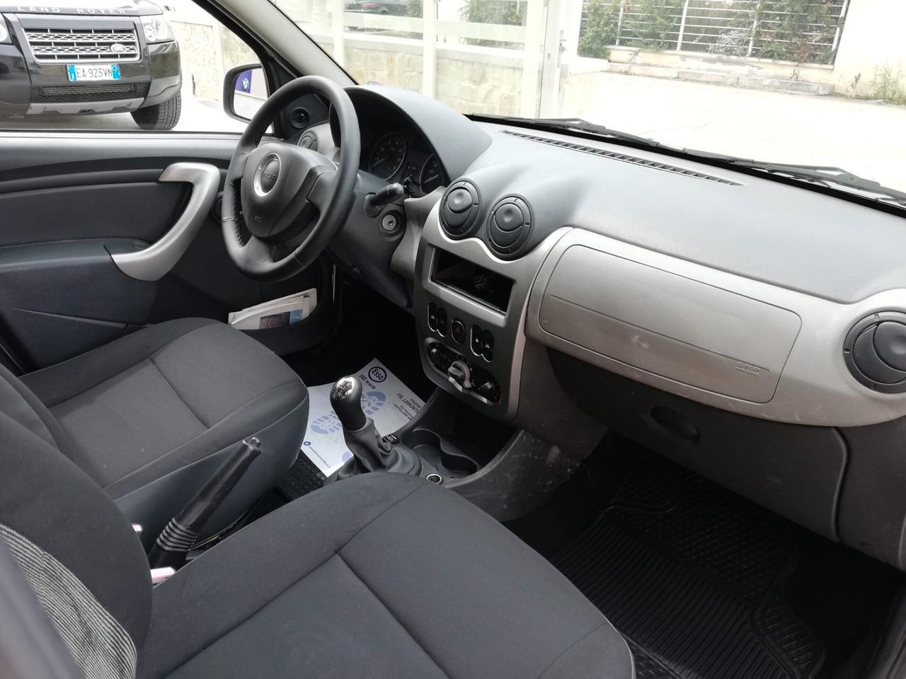 Dacia Sandero 1.4 GPL - 2010