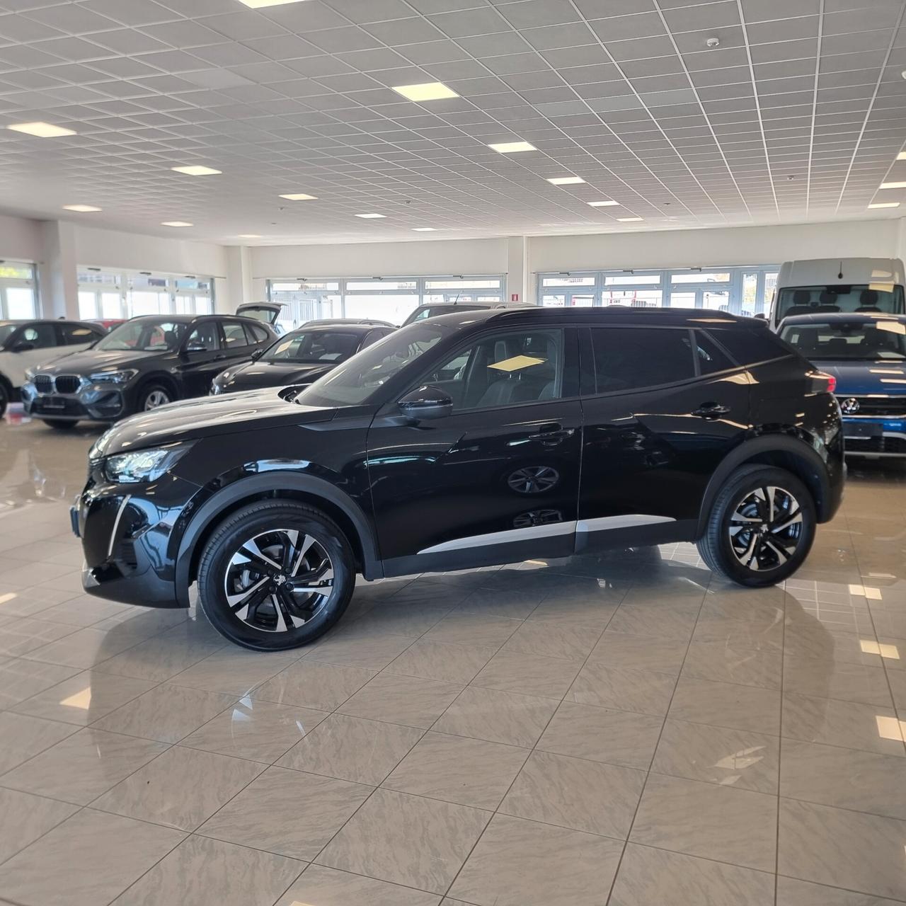 PEUGEOT 2008 ALLURE PACK 1.2 Bz 100cv Euro 6D
