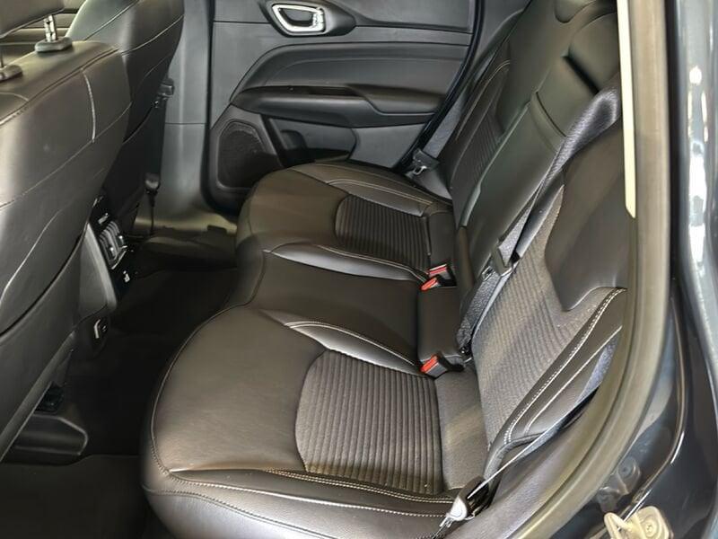 Jeep Compass e-Hybrid 1.5 Turbo MHEV T4 Limited DDCT