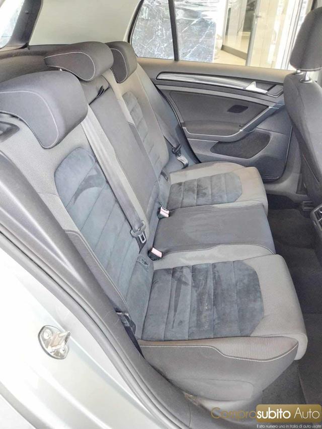 VOLKSWAGEN Golf 1.6 TDI 110 CVDSG Highline ( Garanzia 12 Mesi)