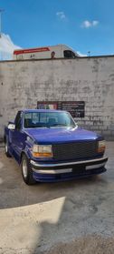 FORD 150 PICK UP V8