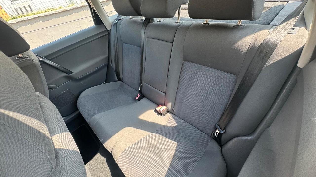 Volkswagen Polo 1.4/80CV 16V 5p. Comfortline