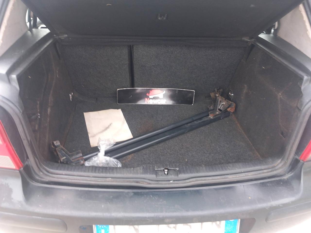 Volkswagen Golf 1.9 TDI/130 CV cat 5p. H.line Plus