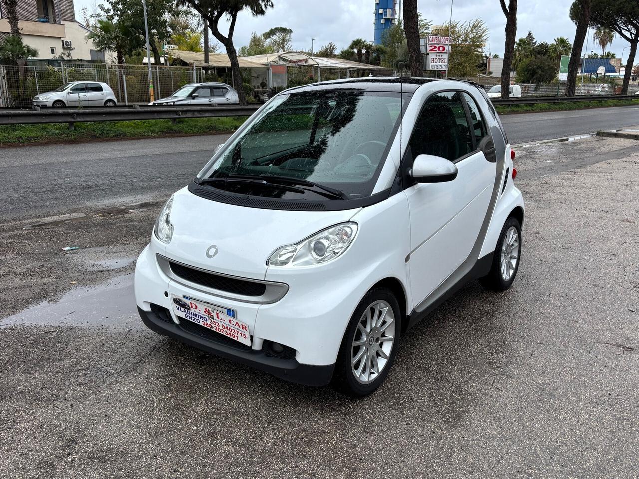 Smart ForTwo 1000 45 kW coupé pure