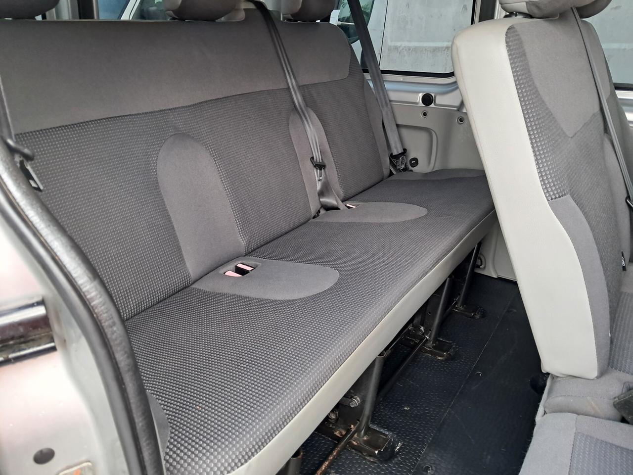 VIVARO 9 POSTI