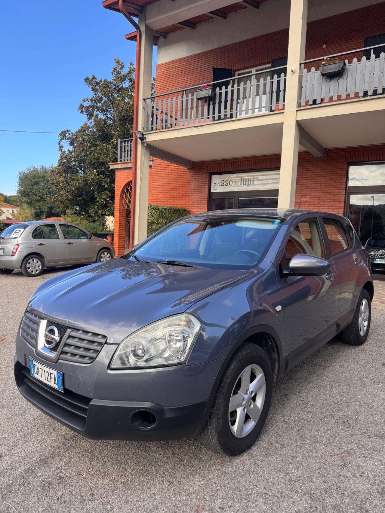 Nissan Qashqai 2.0 dCi DPF 4WD Tekna