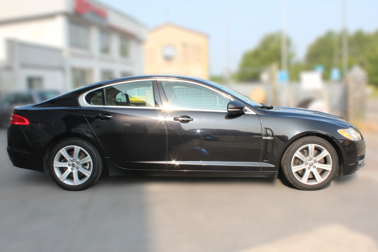 Jaguar XF 3.0 DS V6 Premium Luxury