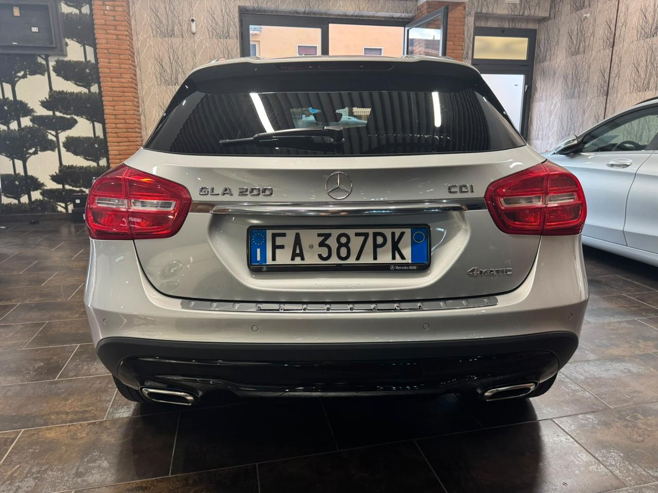 Mercedes-benz GLA 200 d Automatic 4Matic Premium