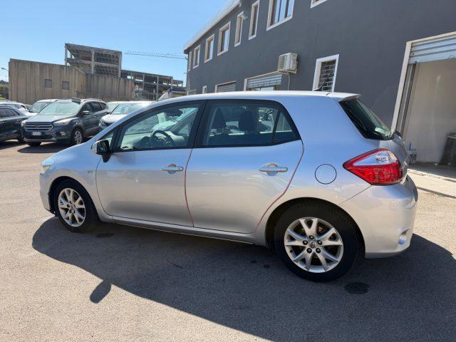 TOYOTA Auris 1.4 D-4D 5 porte