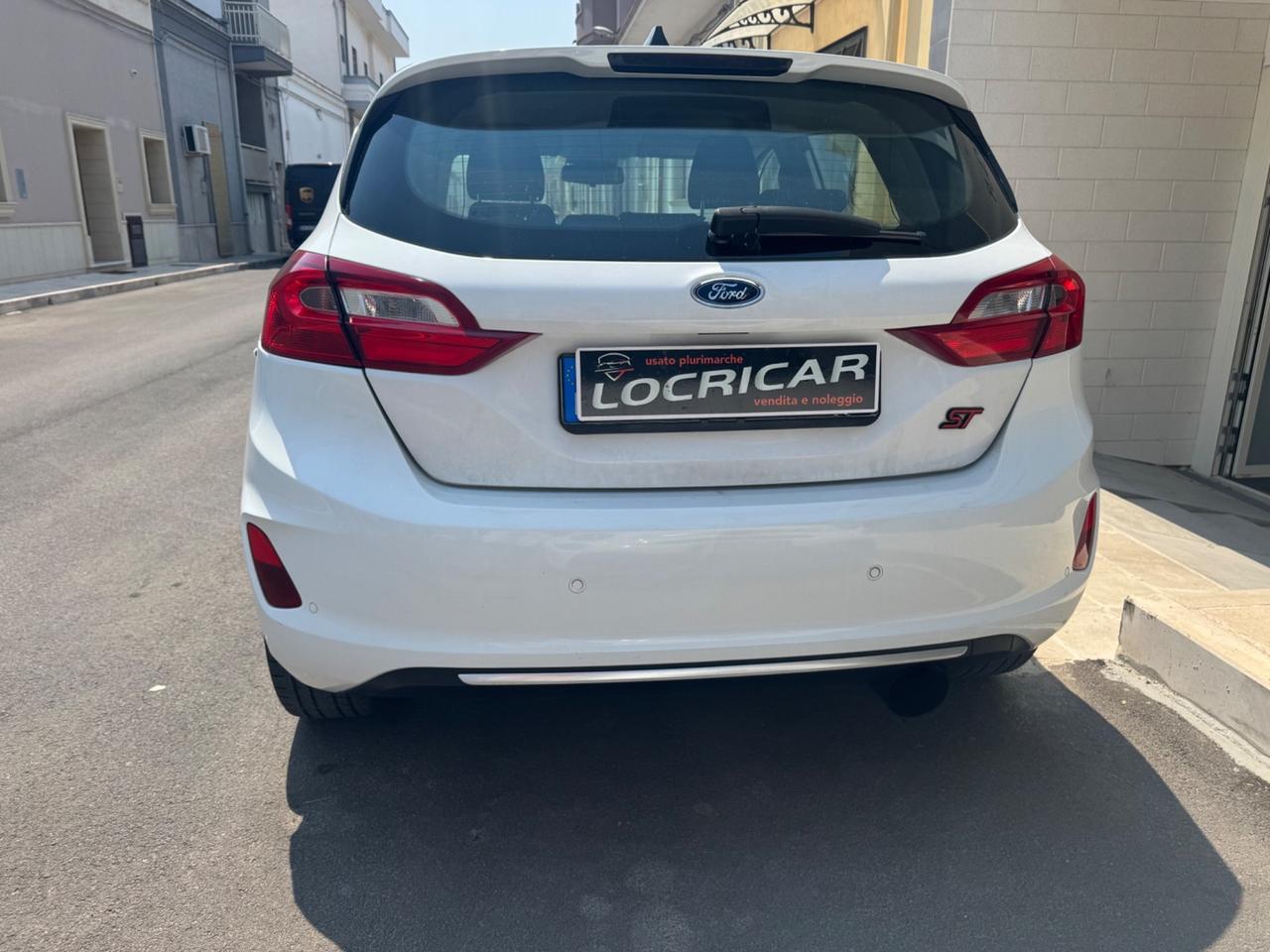 Ford Fiesta 1.5 TDCi 5 porte Vignale eu 6/b