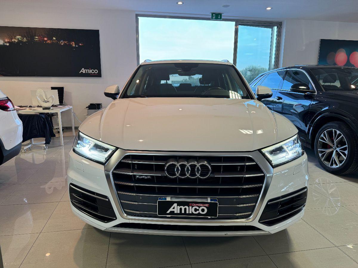 AUDI - Q5 - 2.0 TDI 190CV quattro S-tronic Cokpit