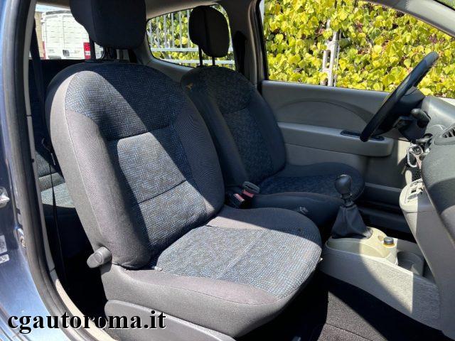 RENAULT Twingo 1.2 8V Confort UNIPRO - NEOPATENTATI!