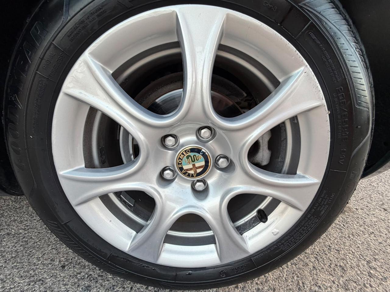 Alfa Romeo Giulietta 2.0 JTDm-2 140 CV Exclusive