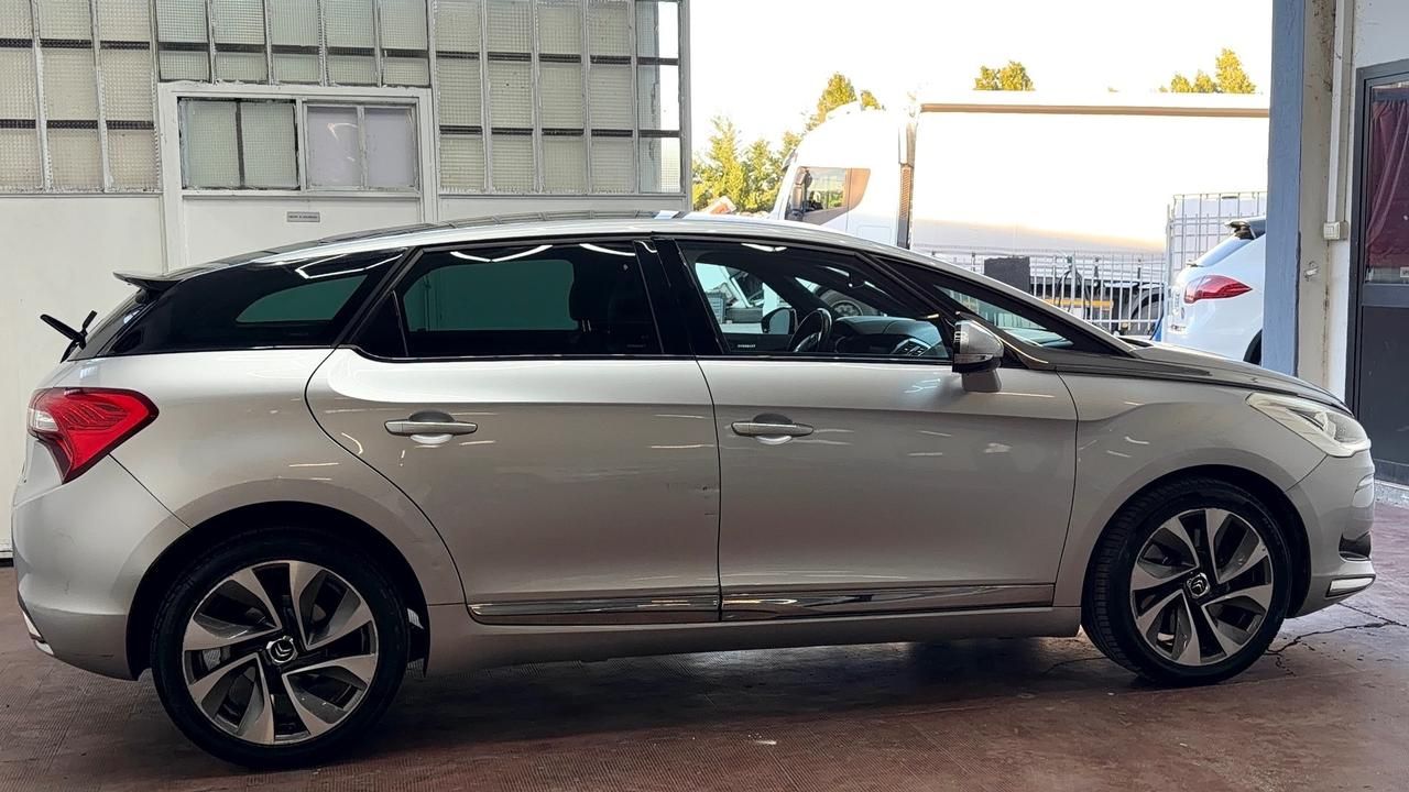 Ds DS5 5 2.0 HDi 160 PURE PEARL