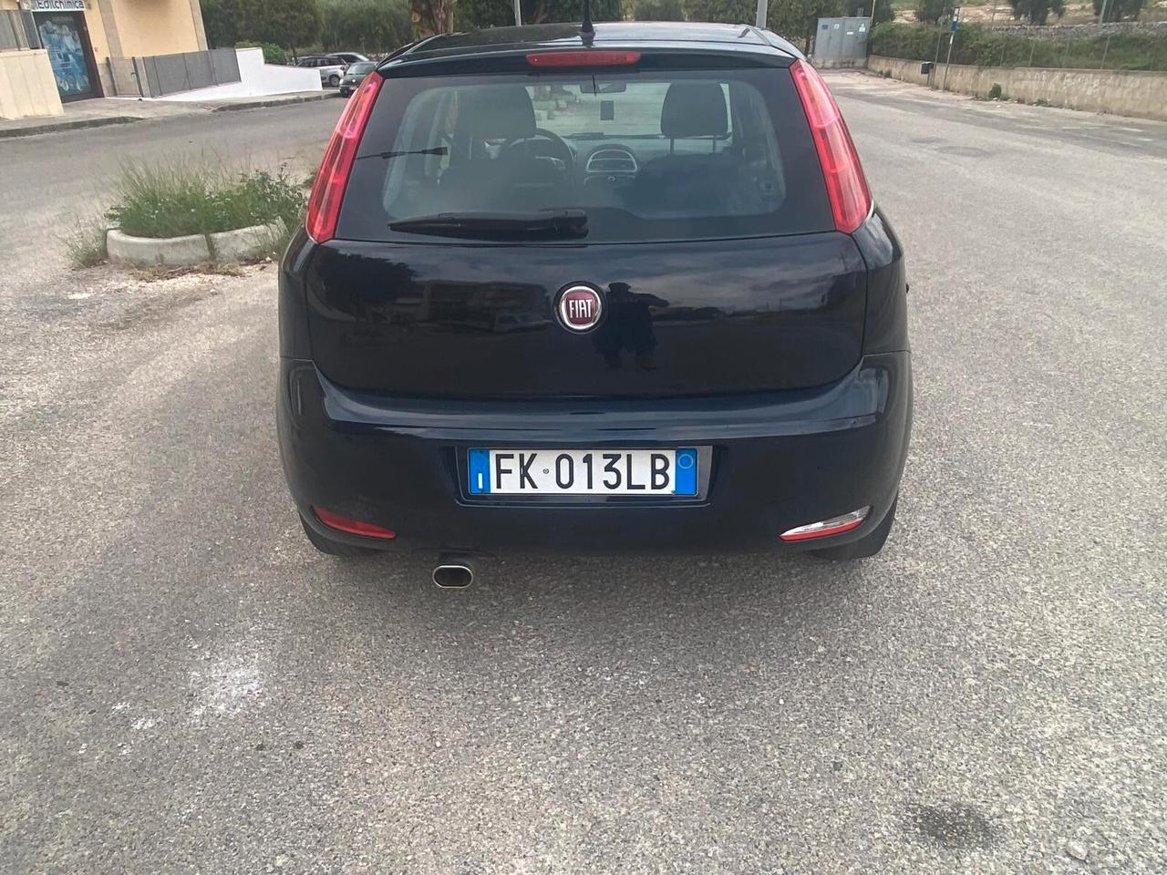 Fiat Punto 1.4 8V 5 porte Easypower Street