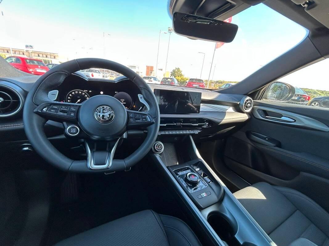 Alfa Romeo Tonale 1.5 hybrid Veloce 160cv tct7