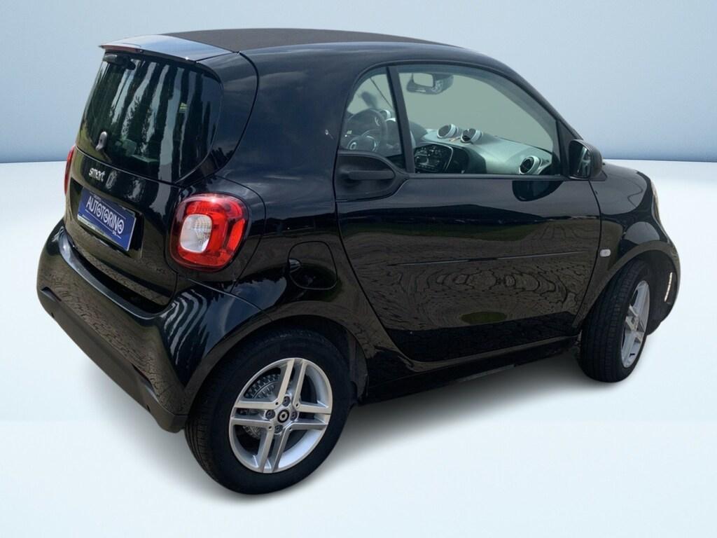 Smart fortwo EQ Pure