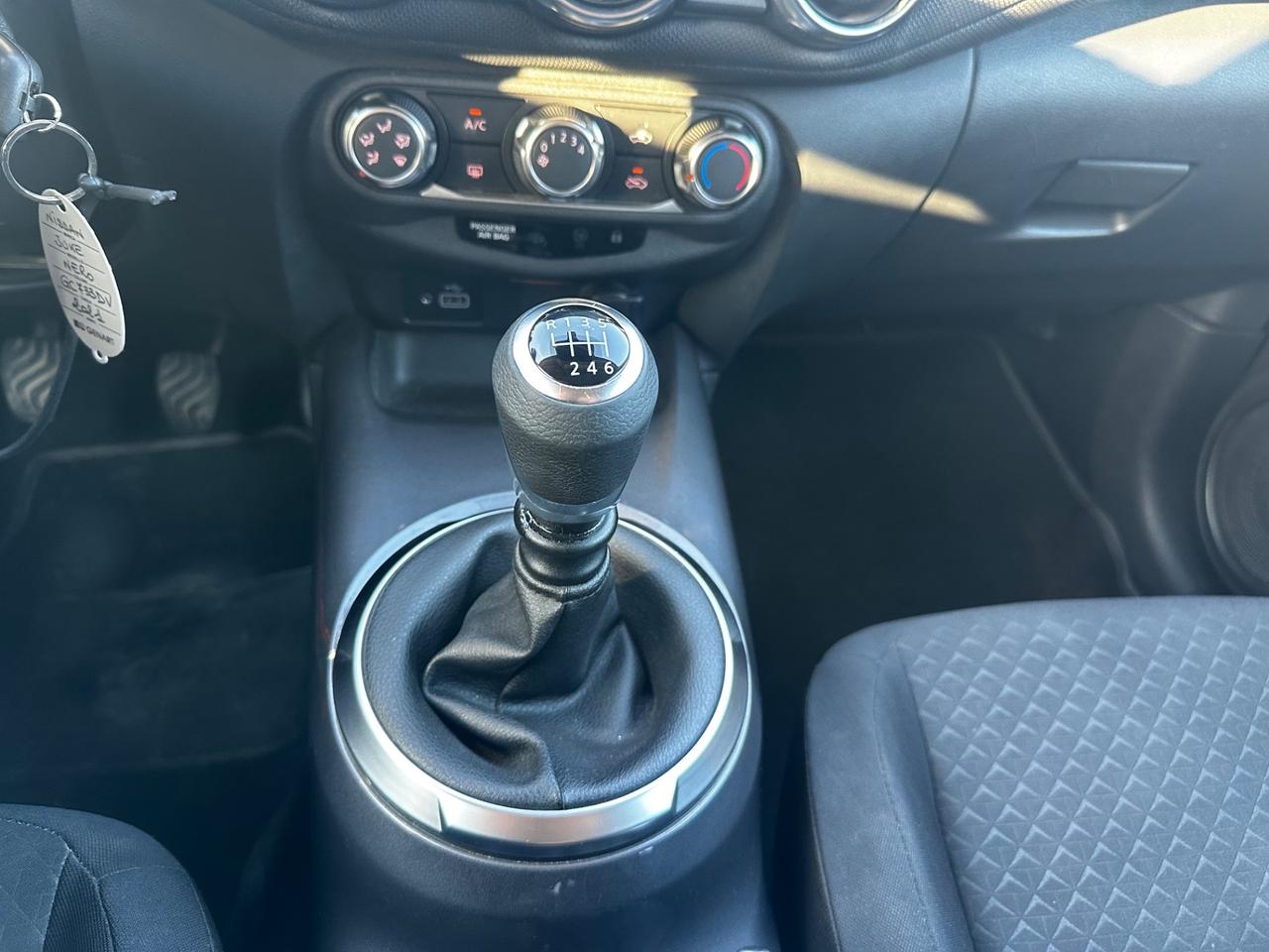 Nissan Juke 1.0 DIG-T 114 CV Tekna