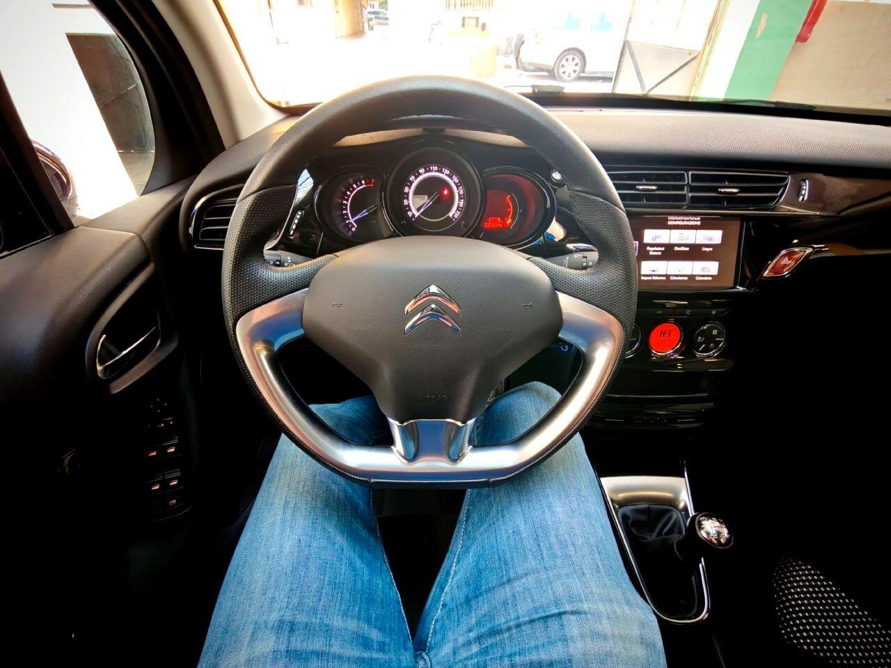 Citroen C3 1.2 Exclusive Pochi Km