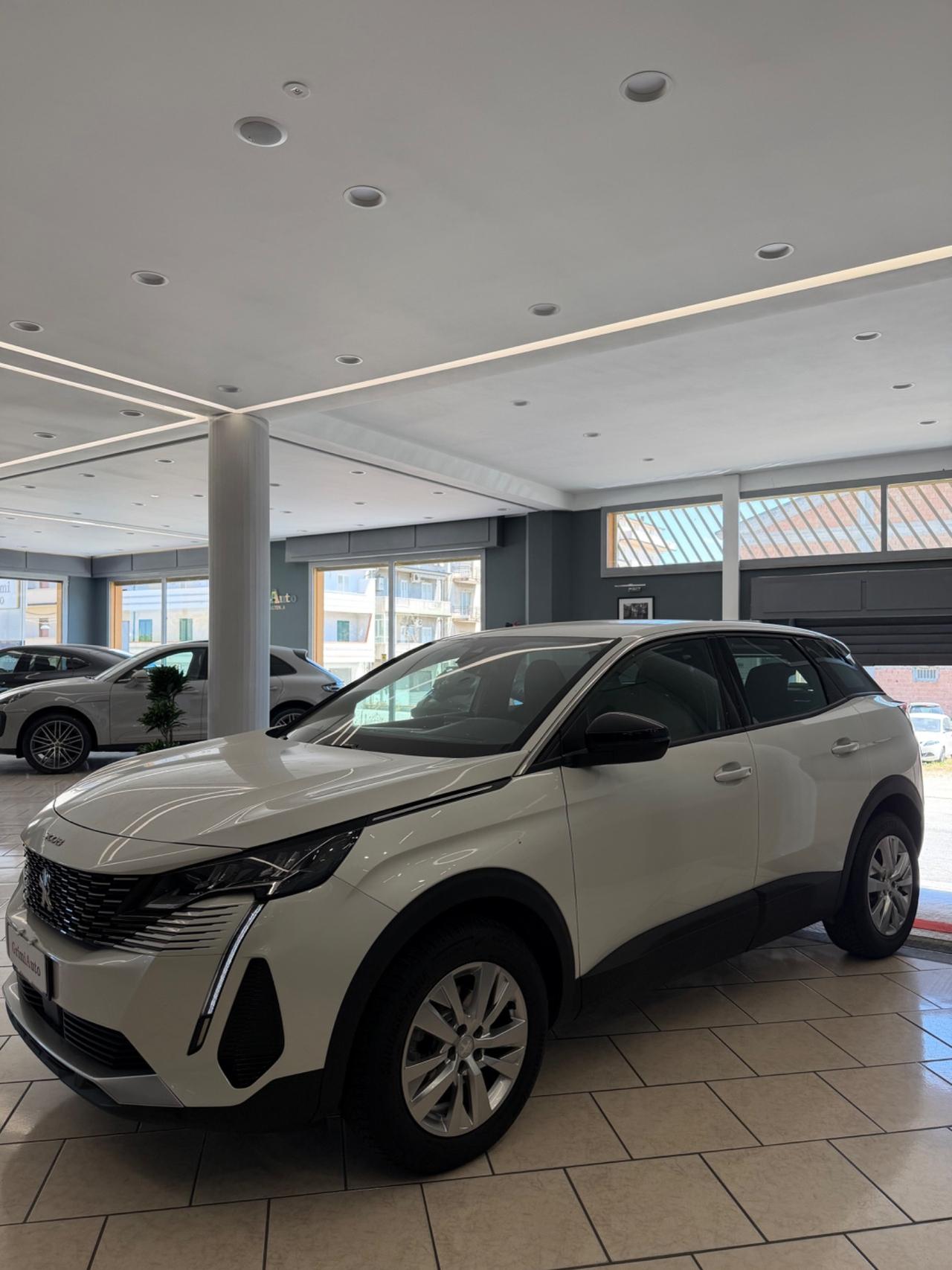 Peugeot 3008 BlueHDi 130 S&S EAT8 Active Pack