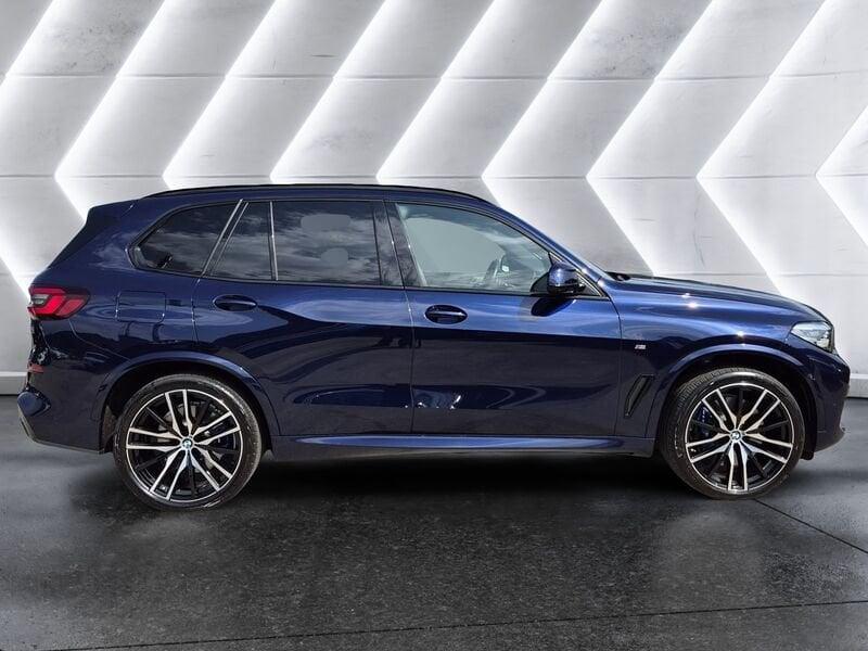 BMW X5 xdrive40d mhev 48V Msport auto