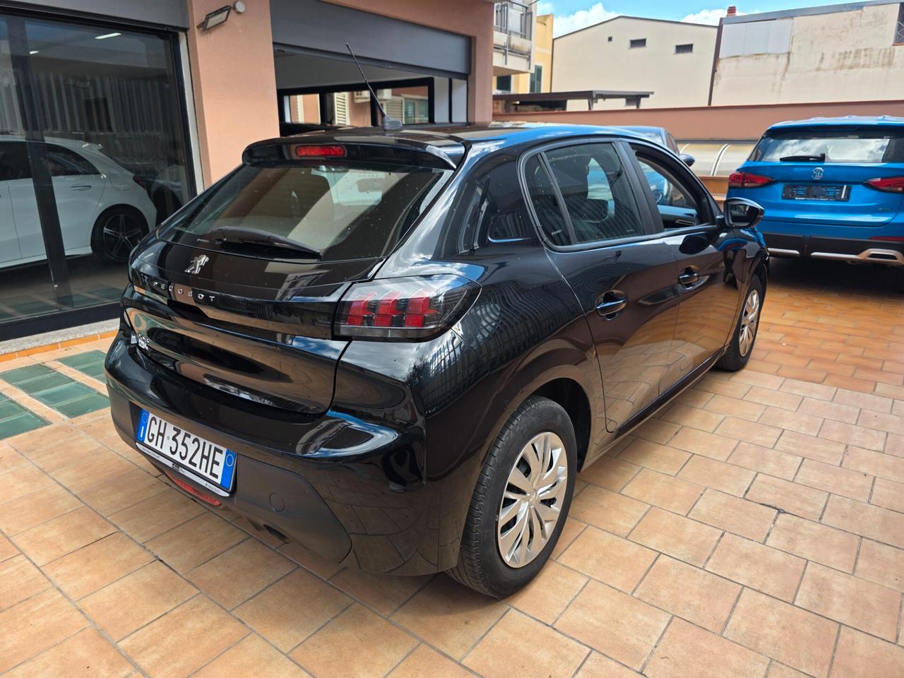 Peugeot 208 1.2 Active Pack 2022 39000km Unicopr
