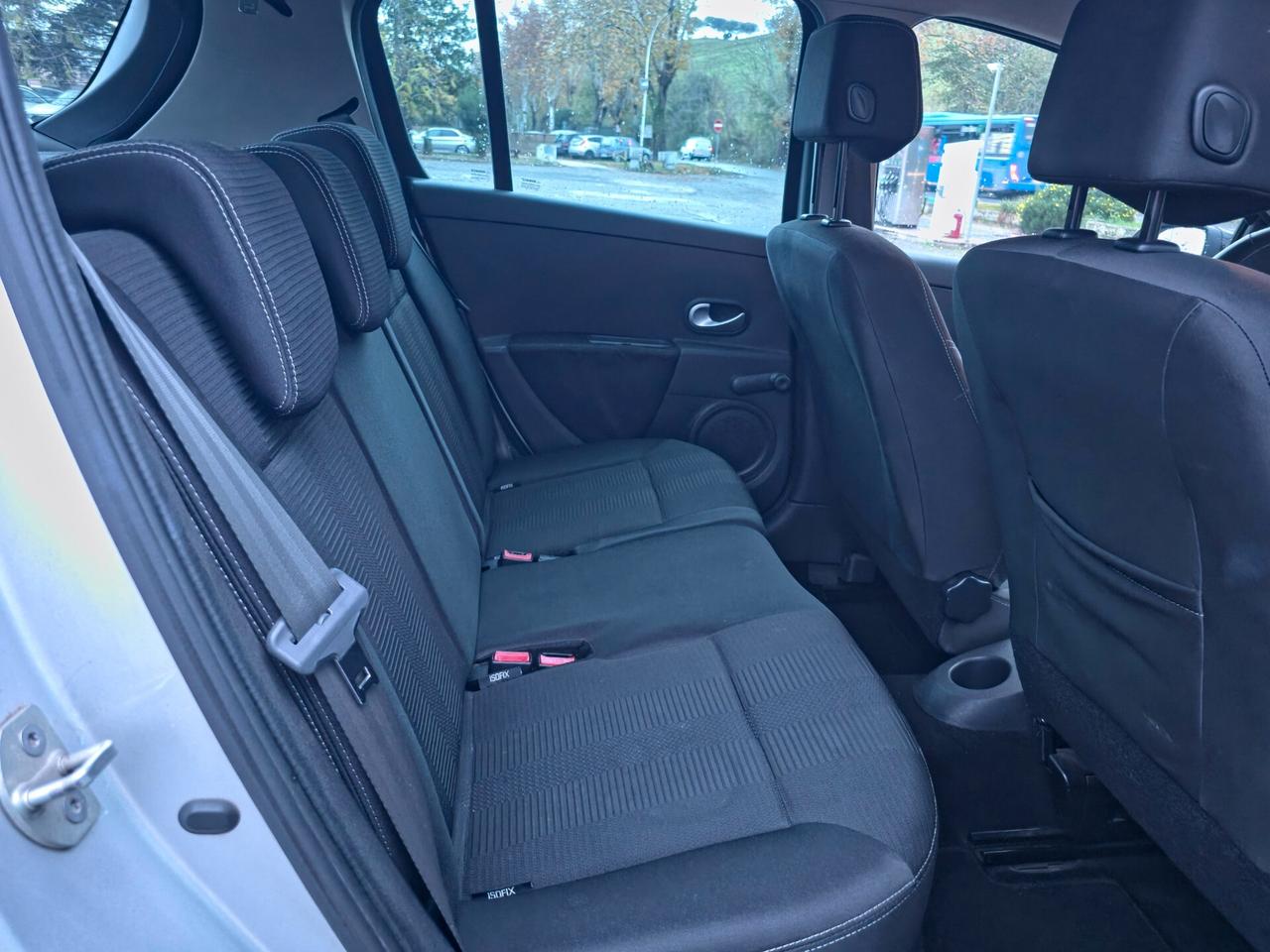 Renault Clio 1.2 16V 5 porte Luxe 2010-E4 Manuale NEO