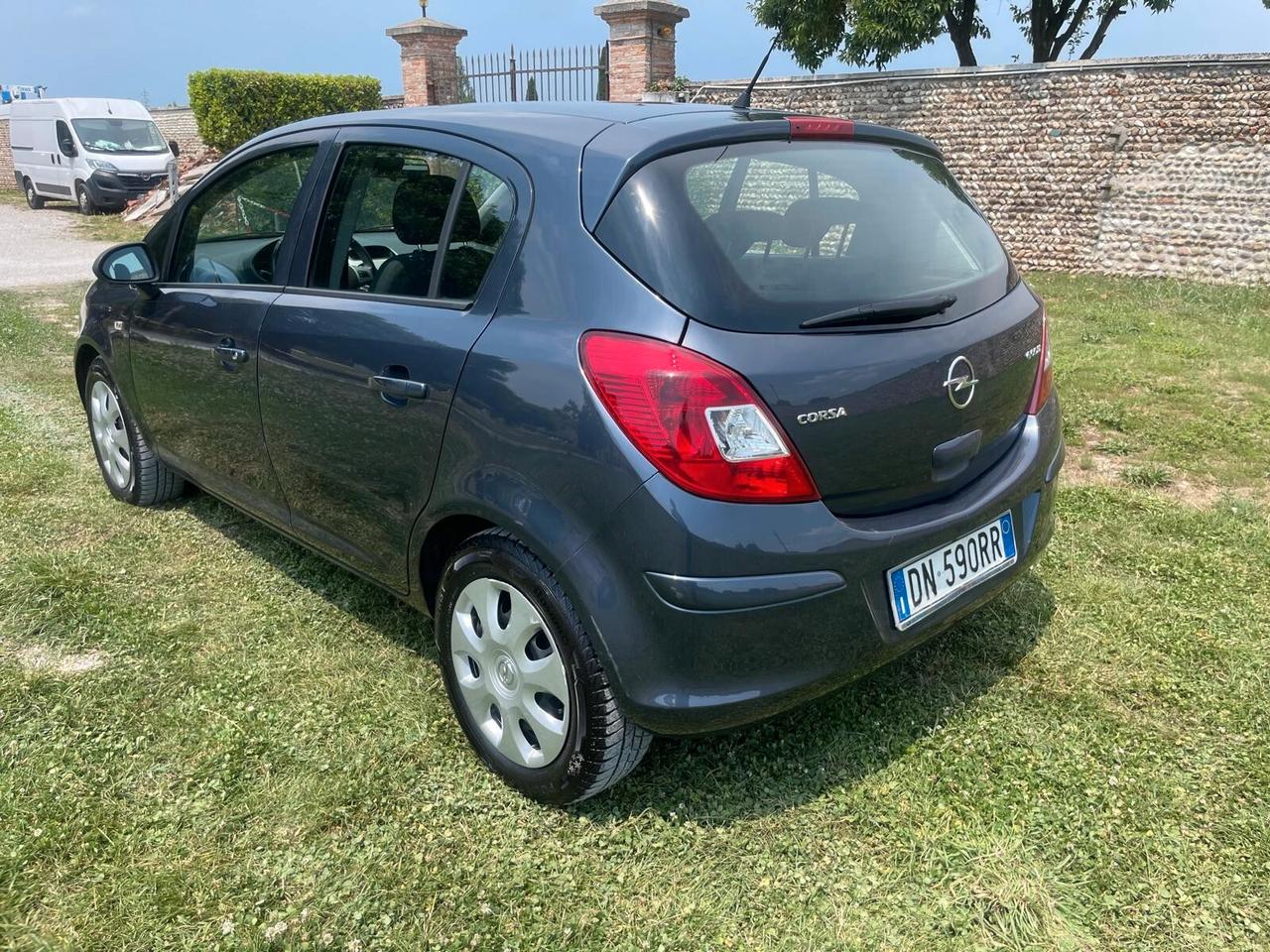 Opel Corsa 1.3 CDTI 75CV ecoFLEX 5 porte Cosmo 131000km