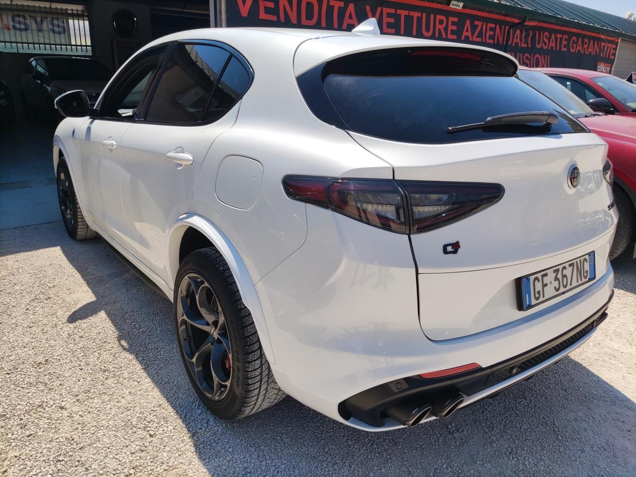 Alfa Romeo Stelvio 2.9 Bi-Turbo V6 510 CV AT8 Quadrifoglio