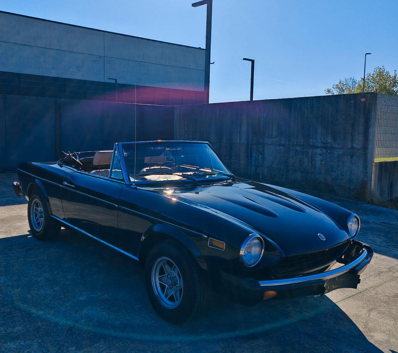 Fiat 124 Spider CS1