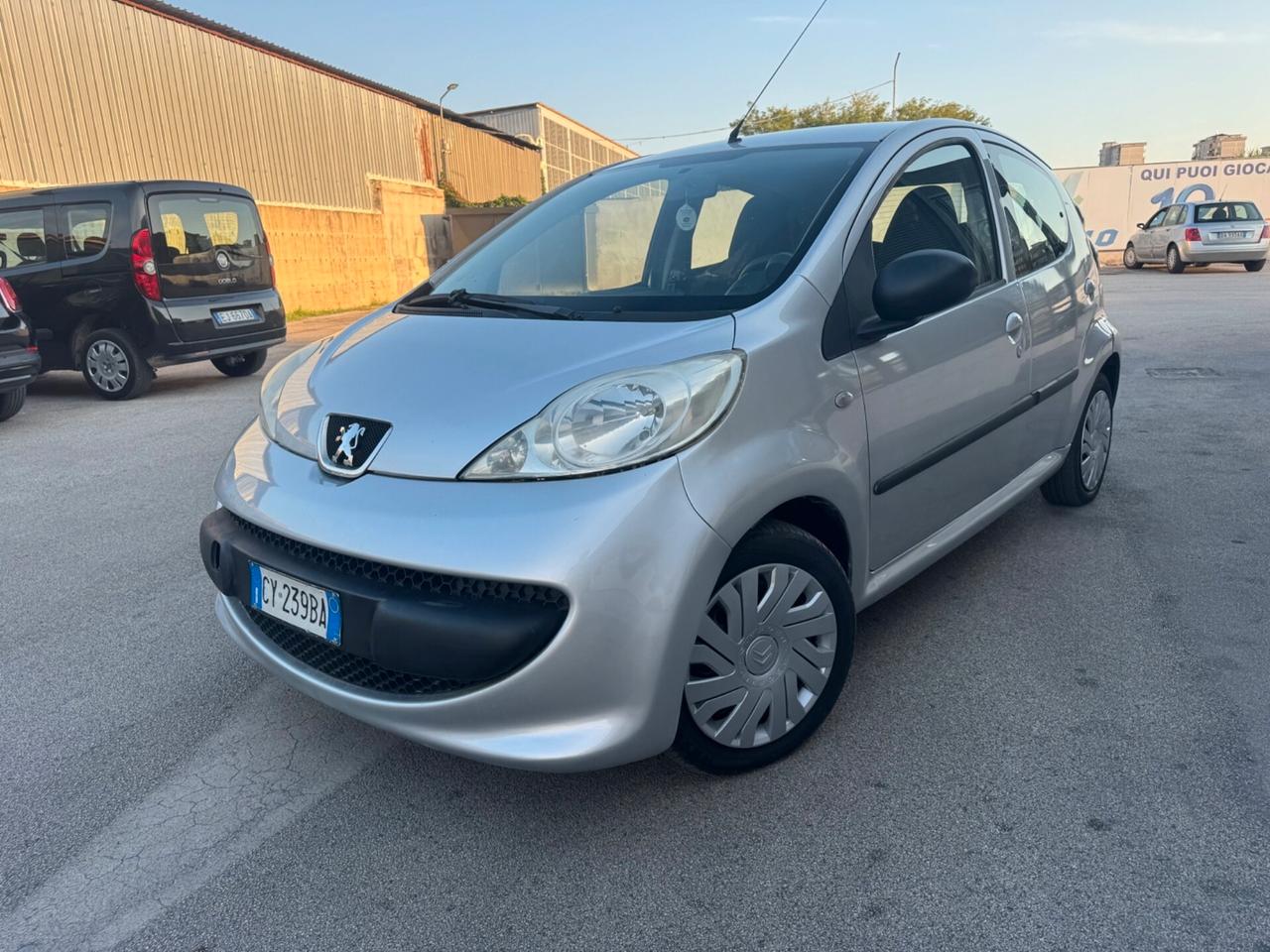 Peugeot 107 1.0 B/GPL 68CV 5p. Plaisir 2Tronic