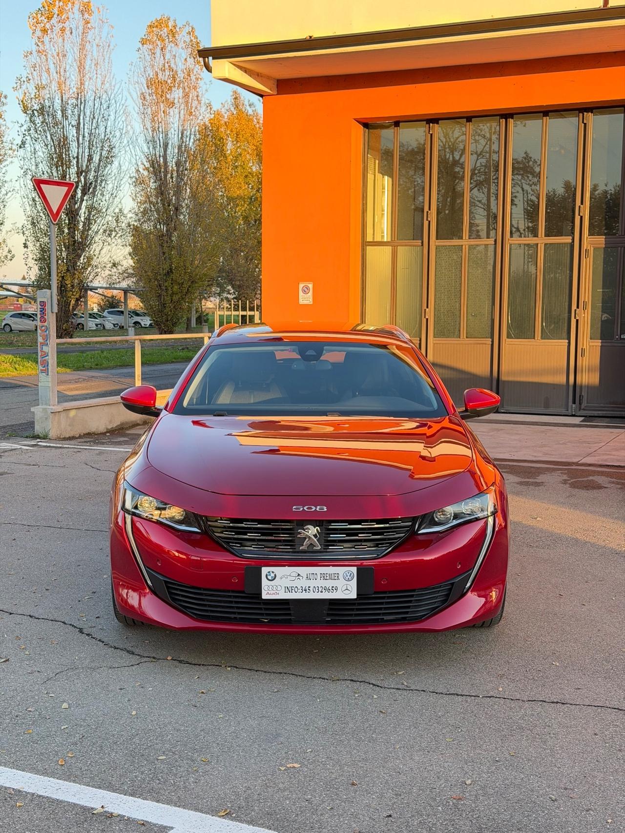 Peugeot 508 BlueHDi 130 Stop&Start EAT8 SW Allure