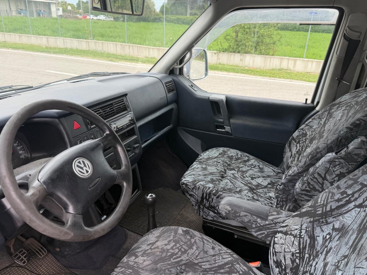 Volkswagen Caravelle/Multivan Caravelle 2.5 TDI/102CV L