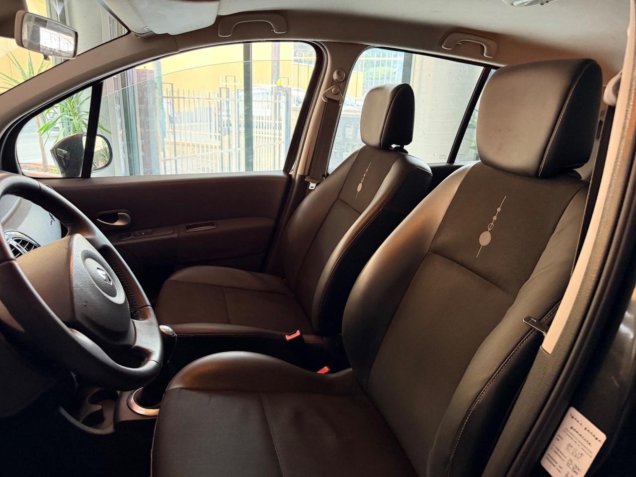 Renault Modus 1.2 16V 103 cv