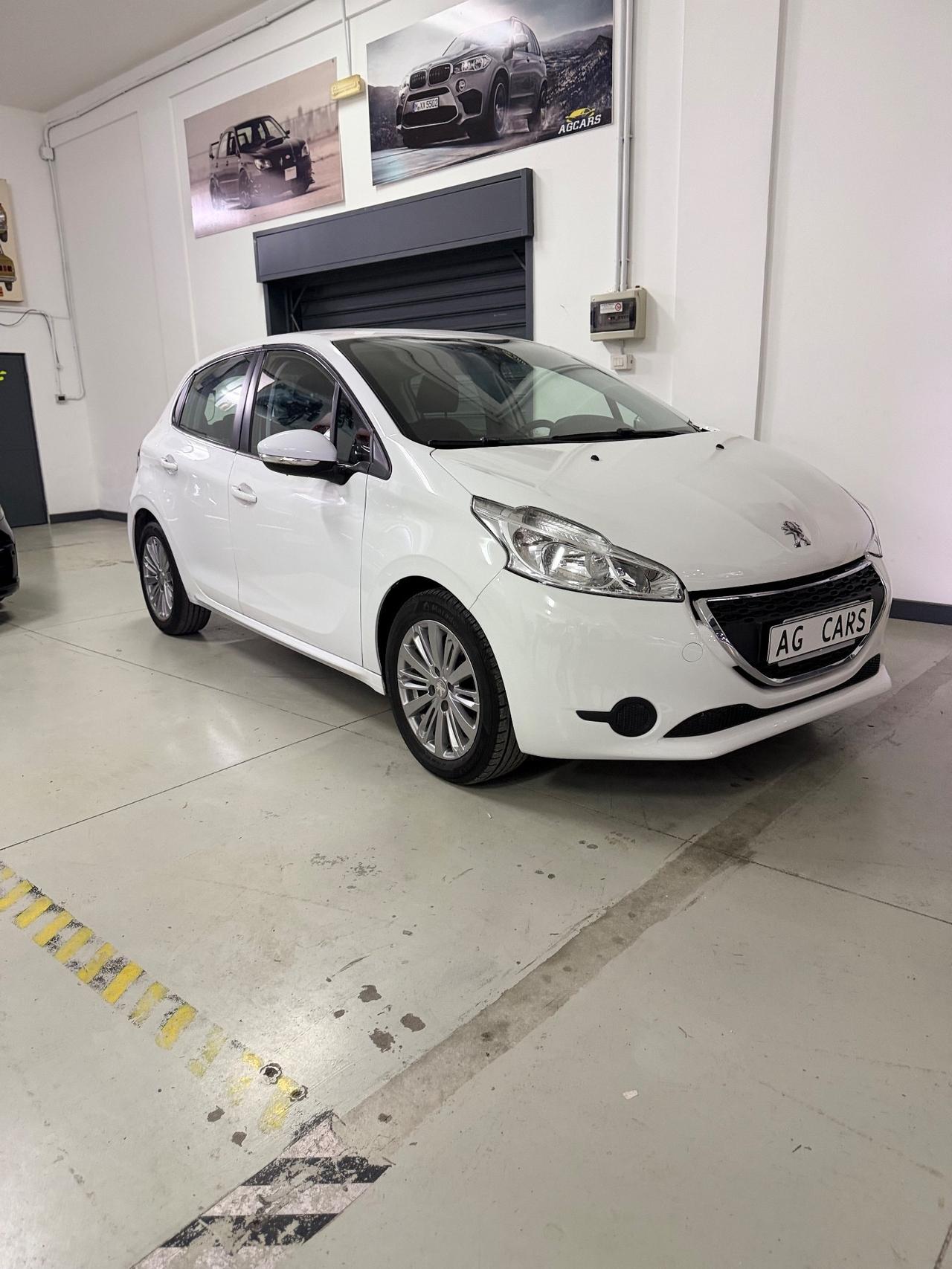Peugeot 208 1.4 HDi 68 CV 5 porte Active