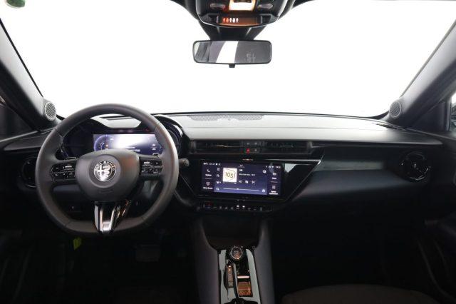 ALFA ROMEO Junior Junior 1.2 136 CV Hybrid eDCT6
