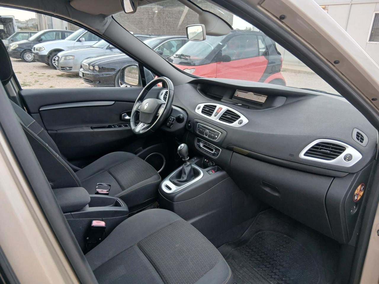 Renault Scenic Scénic 1.5 dCi 110CV Dynamique