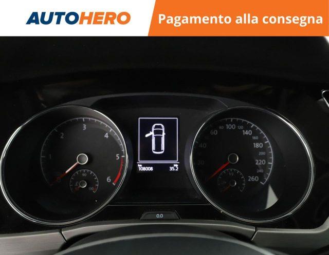 VOLKSWAGEN Touran 2.0 TDI 150 CV SCR DSG Business BlueMotion Technol