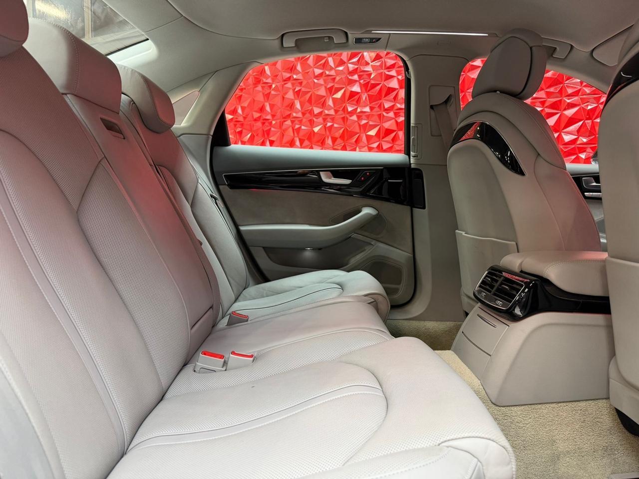 Audi A8 3.0 TDI 258 CV clean diesel quattro tiptronic S-Line