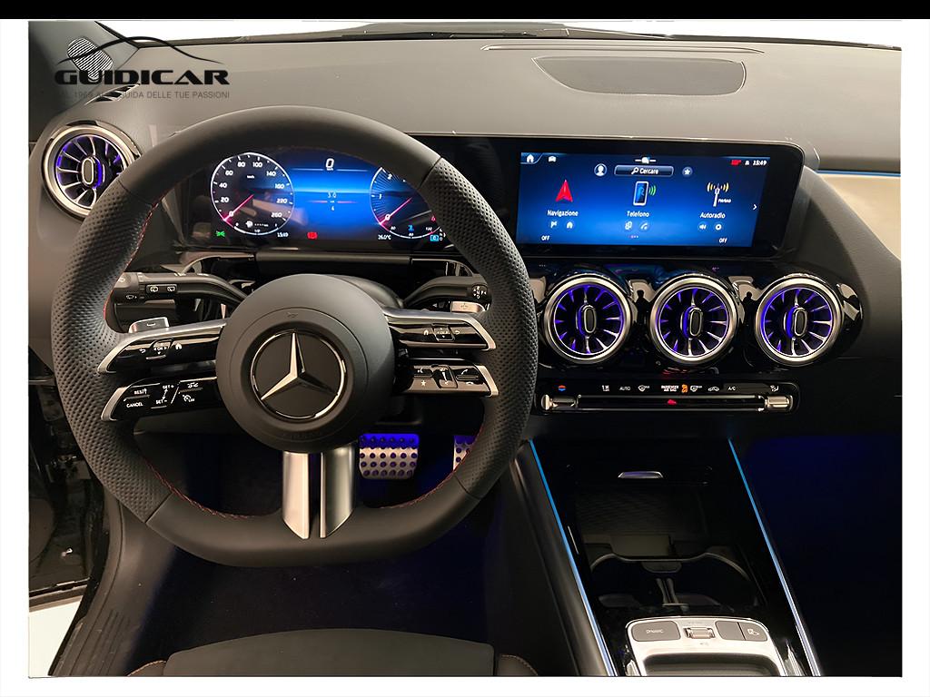 Mercedes-Benz GLA 180 d Automatic