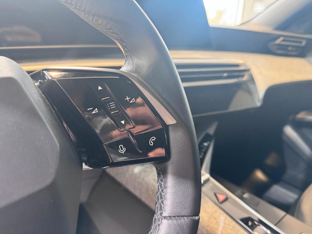 Peugeot 3008 Hybrid 136 e-DCS6 Allure