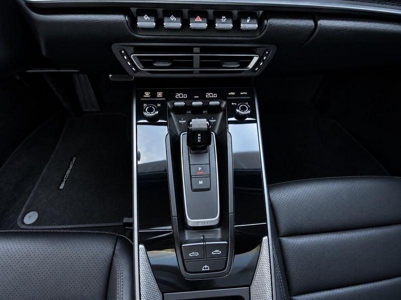 Porsche 911 Carrera Cabriolet 385 CV (992.1)