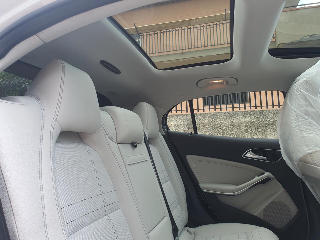 Mercedes-benz GLA 220 GLA 220 CDI Automatic 4Matic Premium